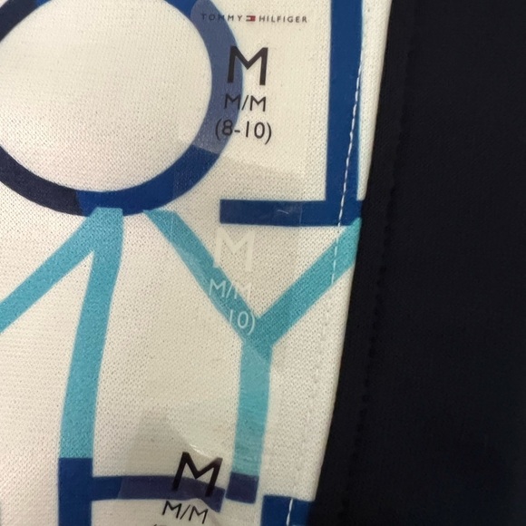 Tommy H boys shorts, size 8-10, new with tags - Picture 7 of 9